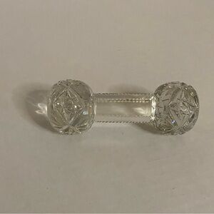 Vintage crystal knife rest. In great condition.